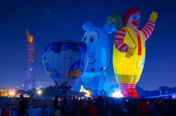 
В Катаре начался крупнейший на Ближнем Востоке фестиваль воздушных шаров
