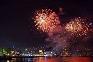 Встречаем Новый год в Крыму: главные праздничные мероприятия