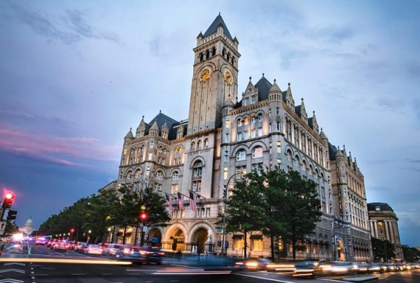 
Отель Trump в Вашингтоне будет продан сети Hilton и переименован в Waldorf Astoria
