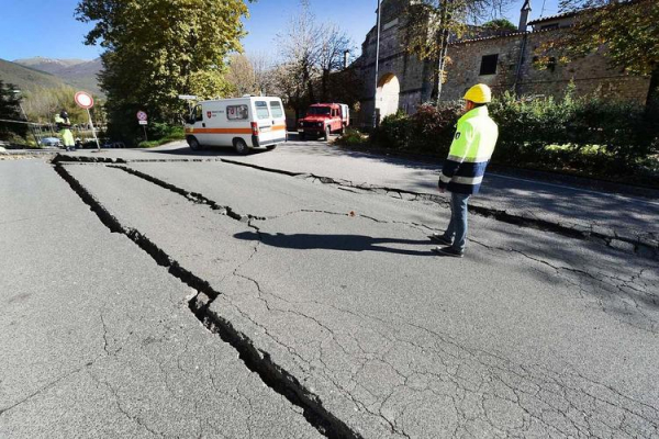 
В Стамбуле второе землетрясение за неделю. Похоже, прогнозы начинают сбываться
