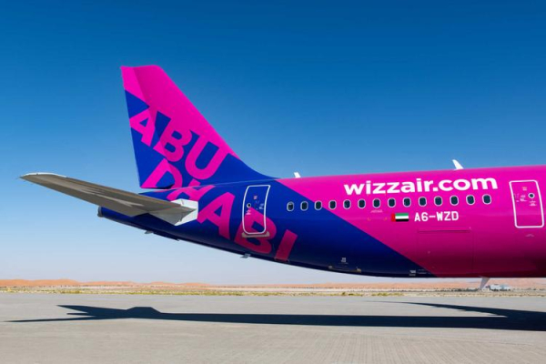 
Международный аэропорт Самарканда принял первый рейс Wizz Air из Абу-Даби
