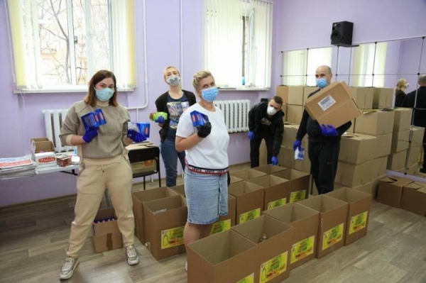 
Участники и эксперты конкурса «Мастера гостеприимства» оказывают помощь в борьбе с пандемией коронавируса

