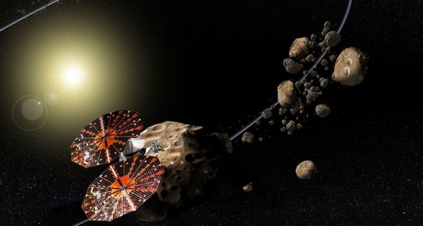 Космический корабль Lucy готовится исследовать астероиды Юпитера