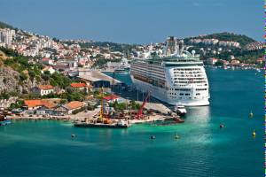 Морских круизов в хорватский Дубровник станет меньше