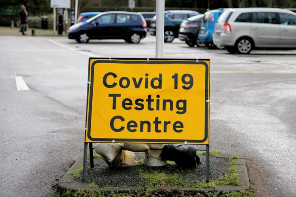 
Неужели в аэропорту Хитроу до сих пор можно сдать тест на COVID-19?
