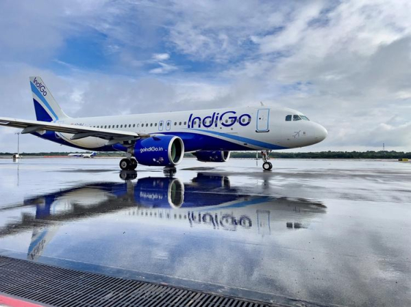 
IndiGo разместила рекордный заказ на A320 в первый день Парижского авиасалона
