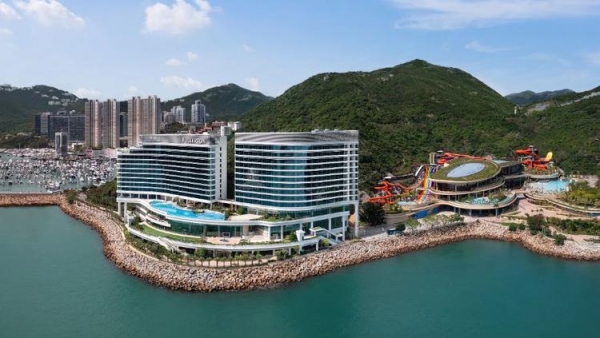 
В Гонконге официально открылся новый шикарный 5-звездочный отель
