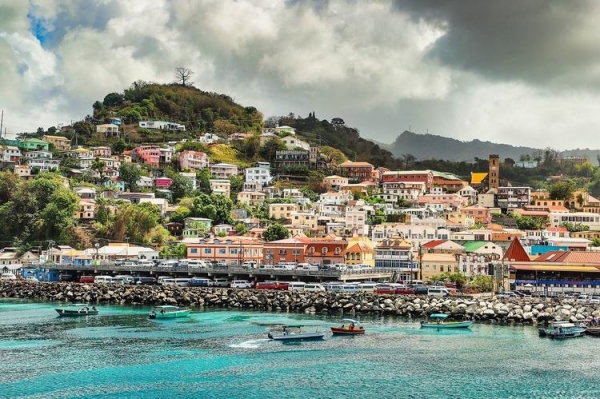 
Гренада отменила с 4 апреля все ограничения для туристов, связанные с COVID-19
