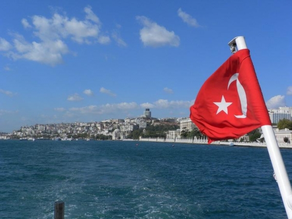 
Турция освободила иностранных туристов от Комендантского часа и других ограничений
