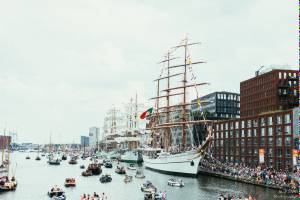Амстердам исключен из маршрутов круизных кораблей 