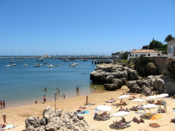 
Как выглядит отдых в Португалии прямо сейчас?
