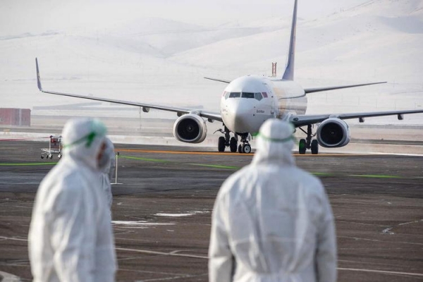 
Авиакомпании увольняют пилотов и урезают зарплаты, чтобы хоть как-то выжить
