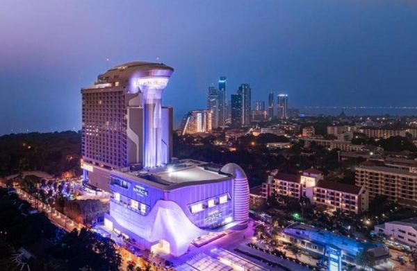 
Новый отель с огромным аквапарком откроется в Таиланде в этом году
