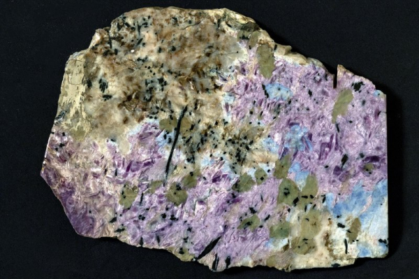 Иркутские ученые обнаружили новый минерал