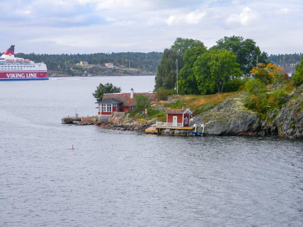
Продается остров в Швеции недалеко от Стокгольма. Недорого
