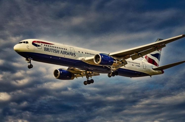 
Руководство British Airways предотвратило забастовку сотрудников в пик сезона
