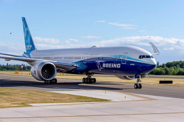 
 Почему президенту Boeing отказали в премии в размере 7 млн долларов?
