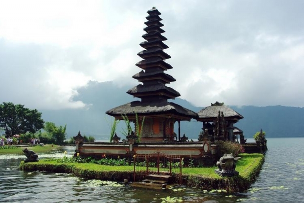 
Когда ждать открытия курортов Бали в Индонезии для иностранных туристов?

