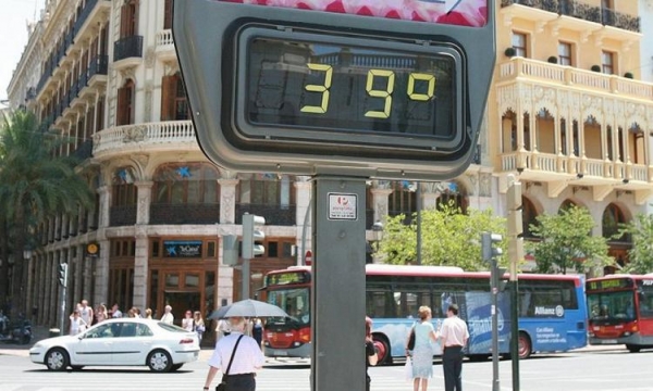 
Где находятся самые жаркие места в Европе в разное время года?
