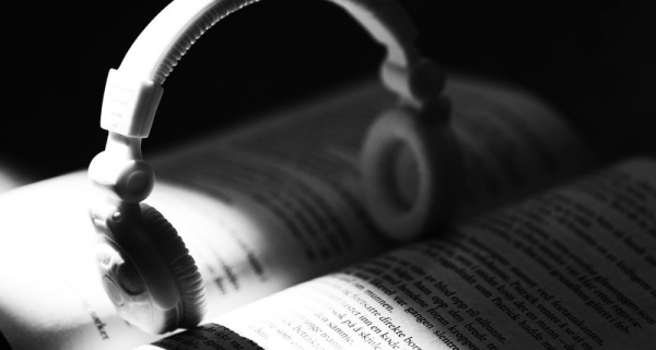Есть ли разница между книгой и аудиокнигой: смысл на слух