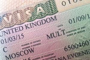 Великобритания упрощает правила подачи документов на визу
