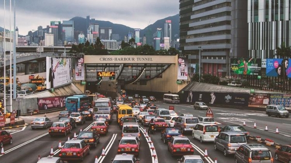 
Гонконг продлил запрет на полеты из восьми «опасных» стран

