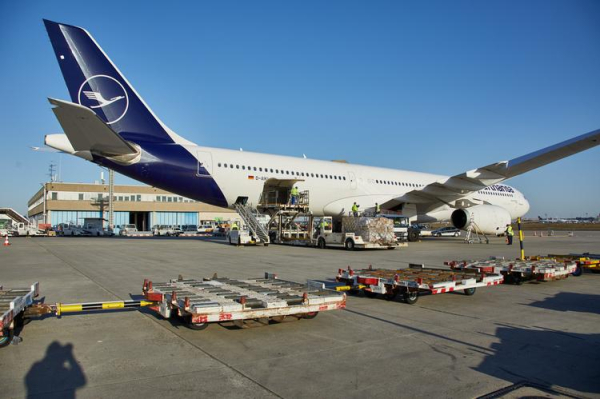 
Рейс Lufthansa попал в сильную турбулентность, 7 человек доставлены в больницу
