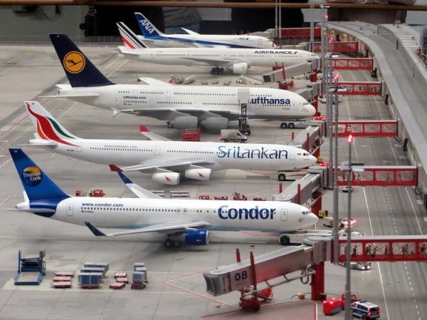 
Авиакомпании во всем мире отказались возвращать деньги за несостоявшиеся рейсы
