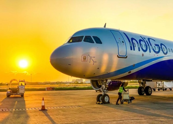 
Пассажиры Boeing 787 Air India больше суток добирались из Лондона в Дели
