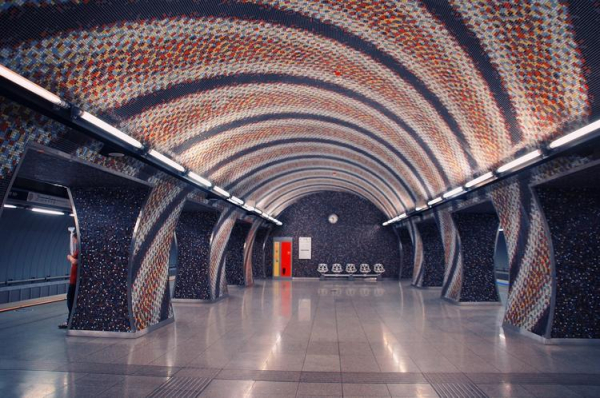 
В Будапеште после 5-летней реконструкции открылась синяя ветка метро
