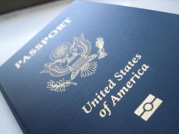 
В США выдан первый паспорт с нейтральной гендерной меткой «Х»
