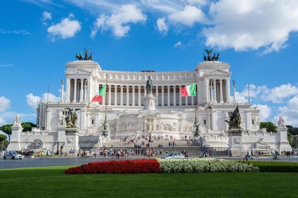 
Что изменится в Италии для туристов после снятия ограничений, связанных с COVID-19? 
