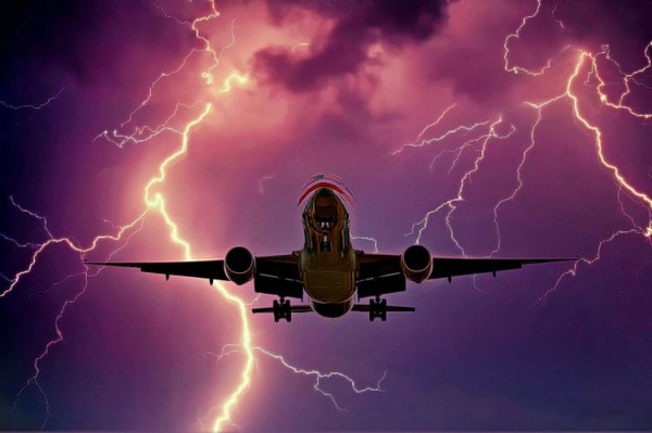 
Непогода в Лондоне заставила EasyJet отменить более 100 рейсов
